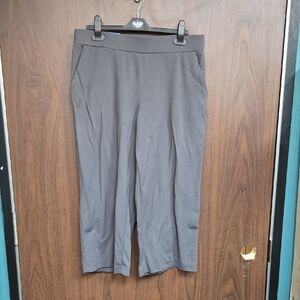 S.C. & CO. Size L Grey Cropped Wide Leg Gaucho Style Pant